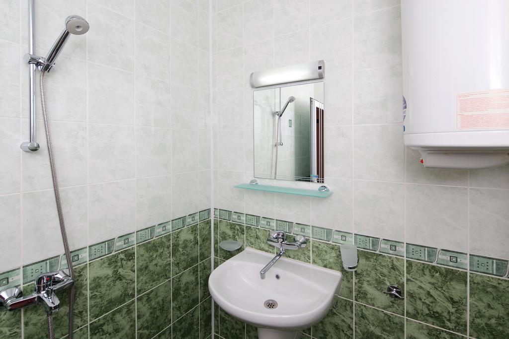 Red House Guest House Nesebar Exterior photo